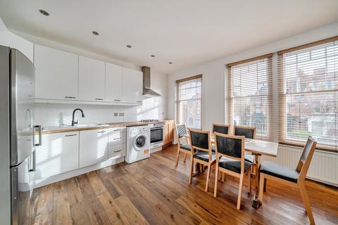 2 bedroom flat for sale, Weston Park, Crouch End, London, N8