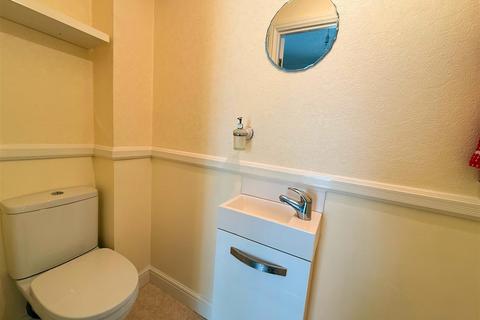 3 bedroom end of terrace house for sale, Pixie Dell, Braunton EX33