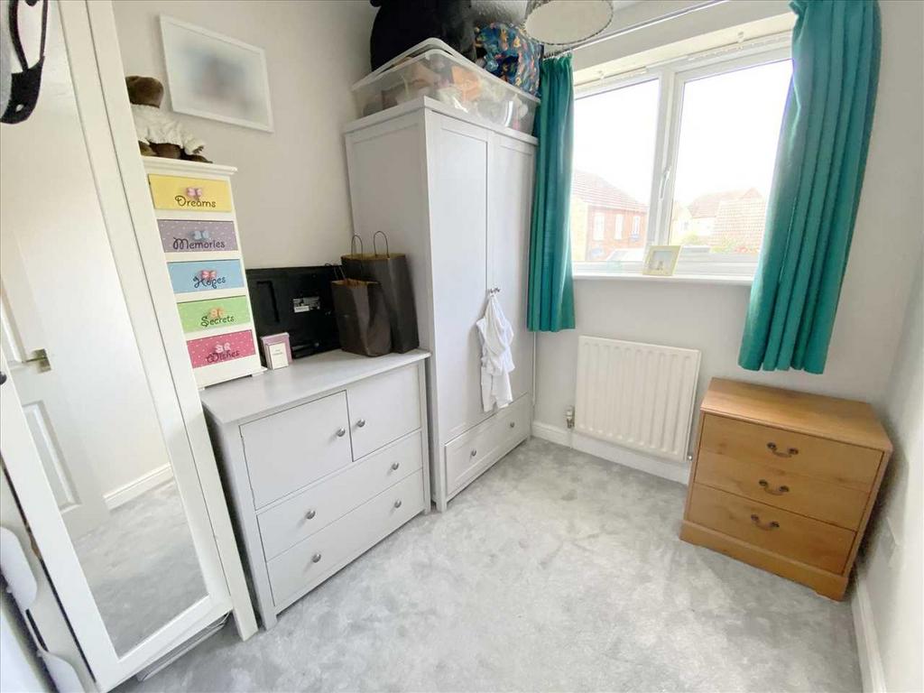 Bedroom 3: