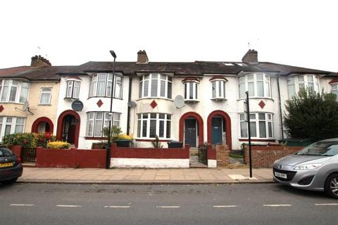 undefined, The Avenue , Bruce Grove , London, N17