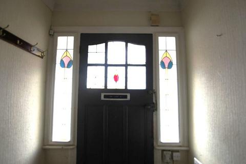 undefined, The Avenue , Bruce Grove , London, N17