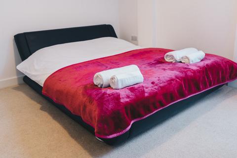 2 bedroom flat to rent, Kings Road, Reading, RG1