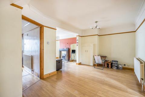 18 Ansell Grove, Carshalton, SM5 2BB