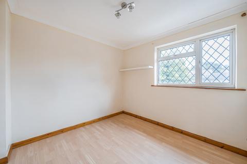 18 Ansell Grove, Carshalton, SM5 2BB