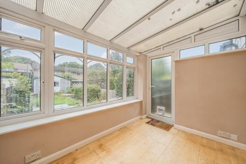 18 Ansell Grove, Carshalton, SM5 2BB