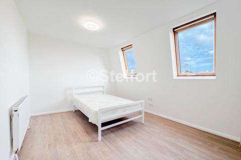 House share to rent, Queens Crescent, London, NW5