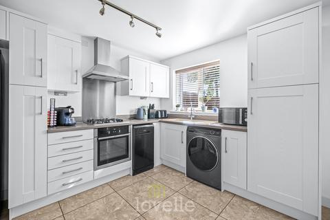3 bedroom semi-detached house for sale, Gervase Holles Way, Grimsby DN33