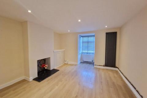 2 bedroom semi-detached house for sale, Queens Road, Burnham-On-Crouch CM0