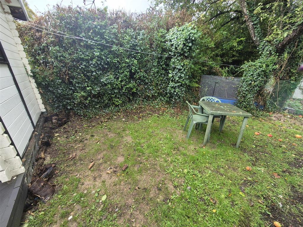 Garden area.jpg