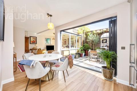 undefined, Bristol Gardens, Brighton, East Sussex, BN2
