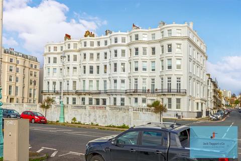 Studio for sale, Clarendon Terrace, Brighton