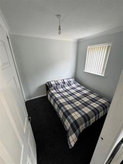 undefined, Tollgate Hill, Crawley