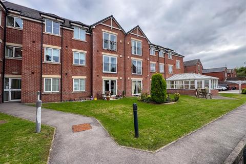 2 bedroom flat for sale, Royal Court, Worksop S80