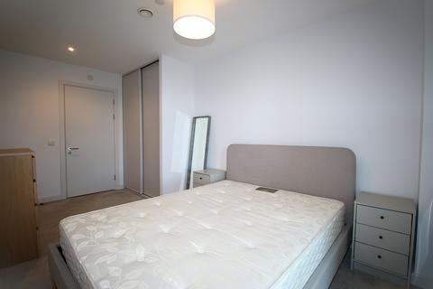 2 bedroom apartment to rent, Novella, Manchester M3