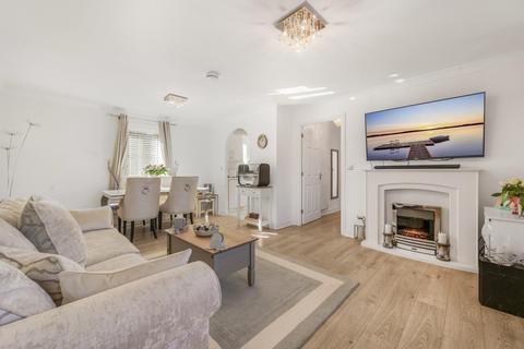 6 Cromwell Road, Flitch Green, Dunmow, CM6 3GE
