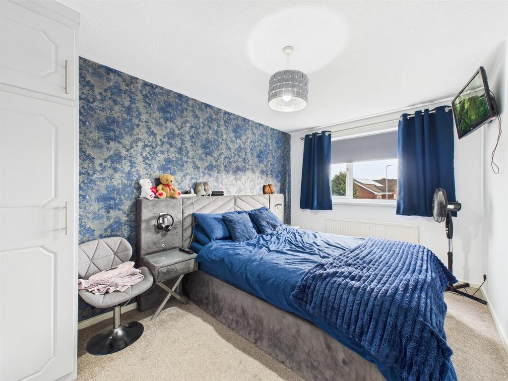 Bedroom: