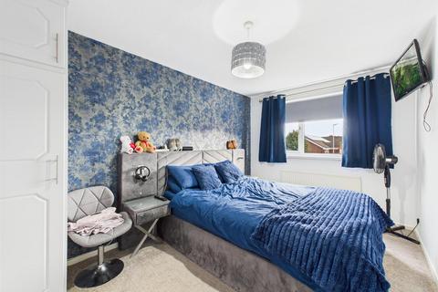 3 bedroom semi-detached house for sale, Trentham Close, Bridlington