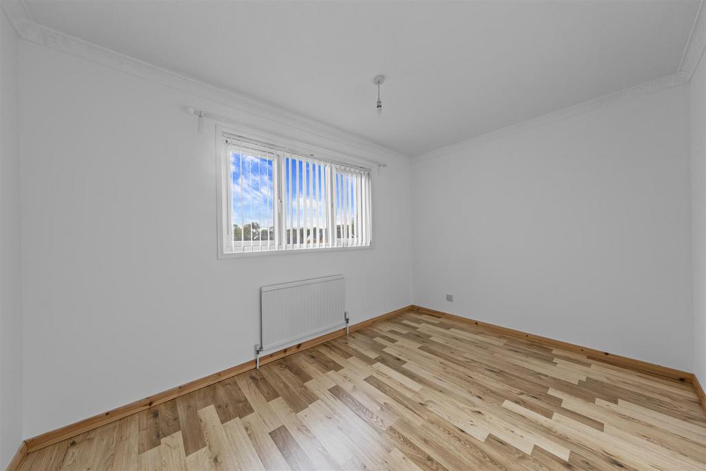 7 Montagu Dr Web12.jpg
