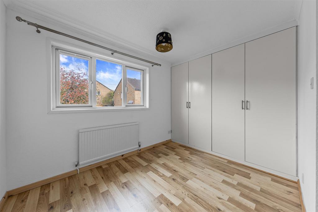 7 Montagu Dr Web14.jpg