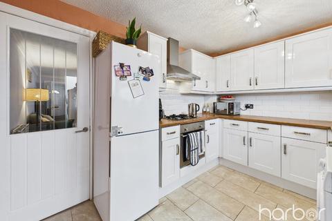 24 Bredisholm Drive, Baillieston, Glasgow, G69 7HZ