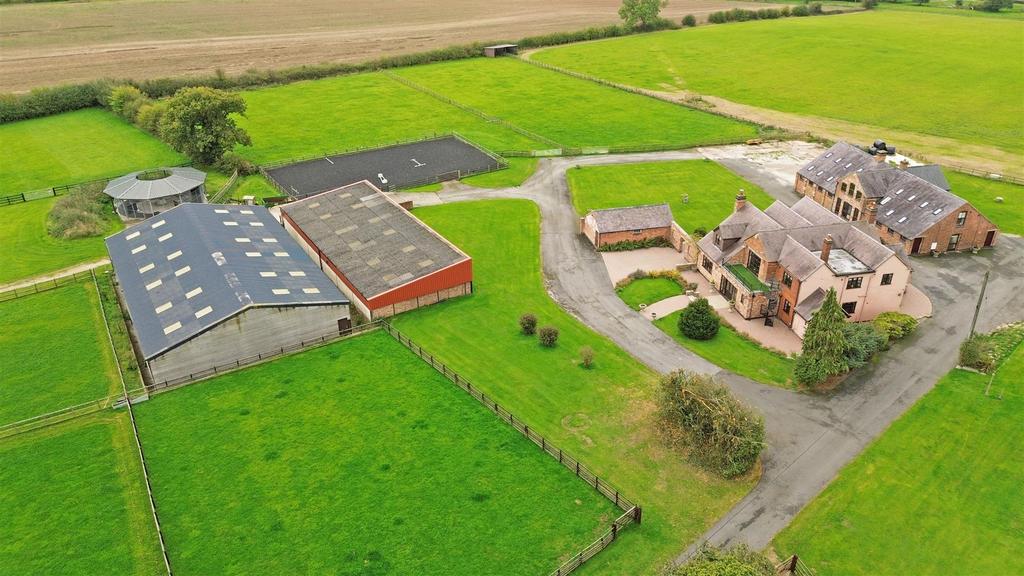 Aerial House Barn & Stables (5).JPG