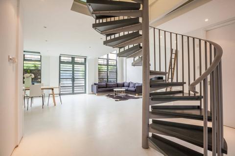 3 bedroom flat to rent, Chilton Street, Shoreditch, London, E2