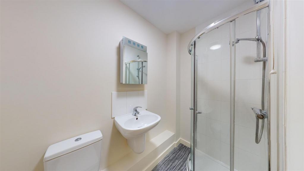 Abbey Wharf, Apartment 16 Bathroom.jpg