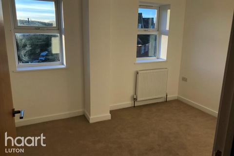 1 bedroom apartment for sale, Old Bedford Road, Luton