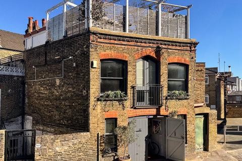 undefined, Fransfield Grove, Sydenham, London, SE26