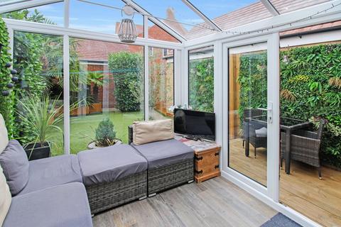 3 bedroom semi-detached house for sale, Oliver Close, Kempston, Bedford, MK42