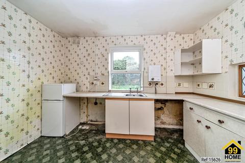3 bedroom semi-detached house for sale, Moreteyne Road, Marston Moretaine, Bedford, Bedfordshire, MK43