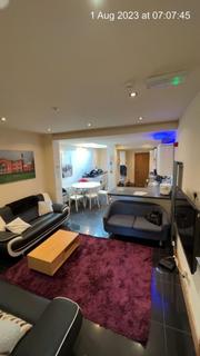 6 bedroom terraced house to rent, Heeley Road, Birmingham B29