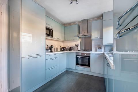 undefined, Dundee DD2