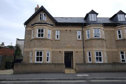 undefined, Jeune Street St Clements