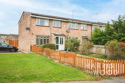 3 bedroom end of terrace house for sale, Calamint Road, Witham, Essex, CM8