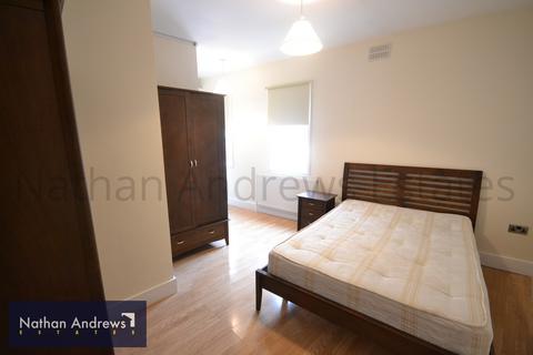 1 bedroom flat to rent, Queens Crescent, London NW5