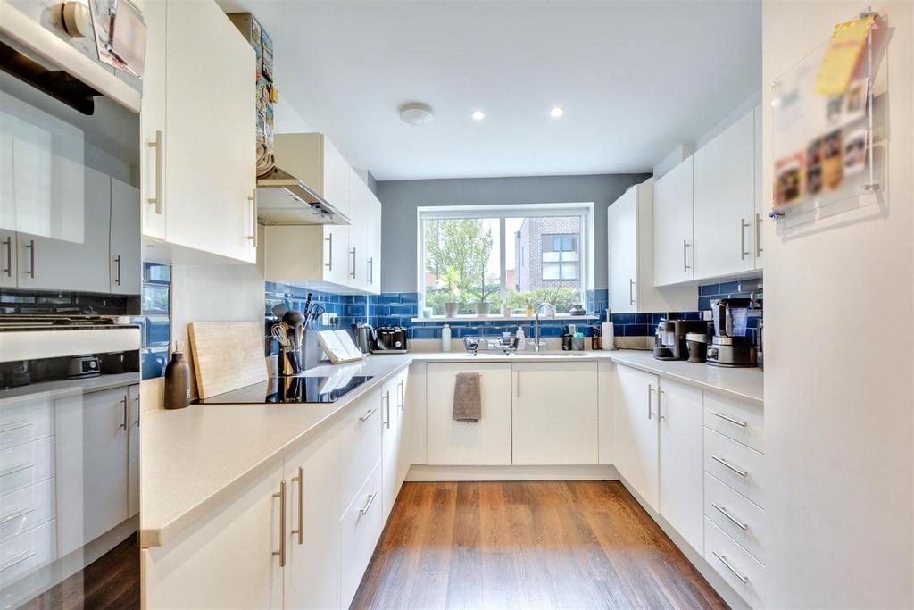 Kitchen  (1).jpeg