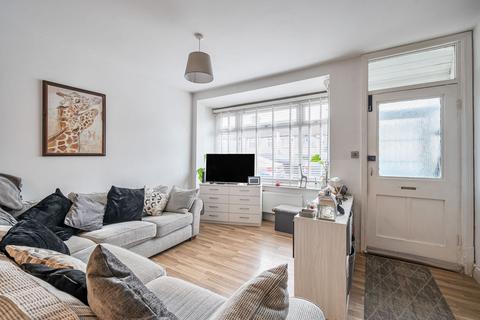 3 bedroom terraced house for sale, Chipstead Valley Road, Coulsdon CR5