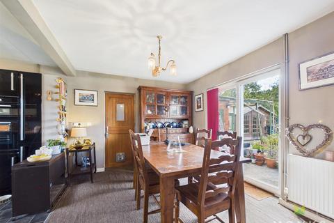 4 bedroom detached house for sale, Portland Crescent, Shrewsbury