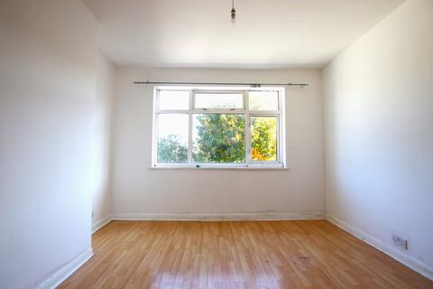 3 bedroom terraced house to rent, Keston Road, Thornton Heath, CR7