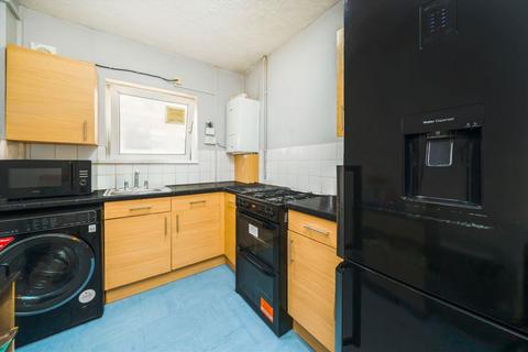 2 bedroom maisonette for sale, Somerford Grove Estate, London N16