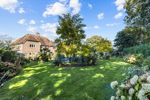 undefined, Pavilion Close, Pulborough RH20