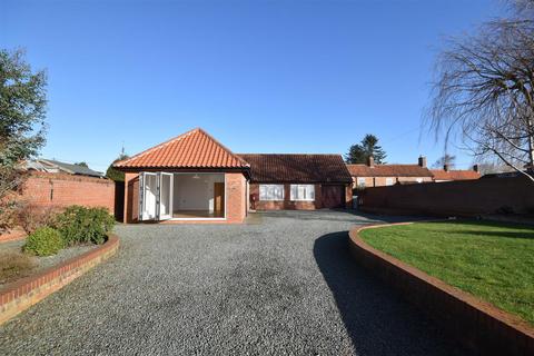 undefined, Toad Lane, Laxton