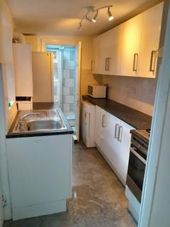4 bedroom house to rent, 20 George Road, B29 6AH