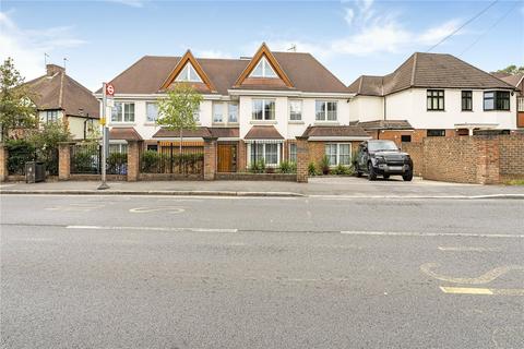 undefined, Totteridge Lane, London, N20