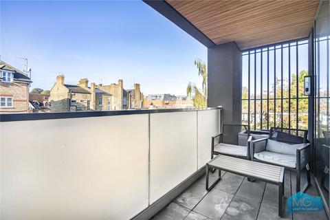 5c, Eden House New Road, London, N8 8TA