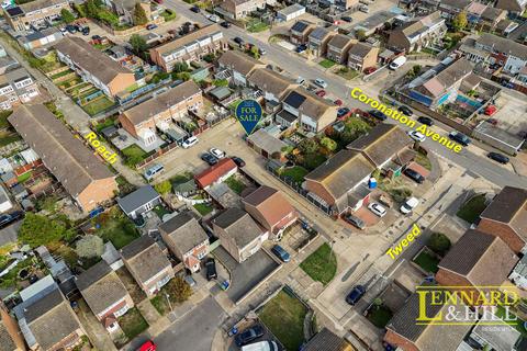 undefined, Roach/Tweed, East Tilbury RM18