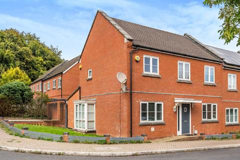 undefined, Owen Way,  Basingstoke,  RG24