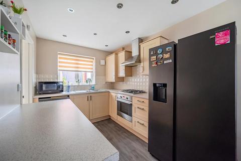 undefined, Owen Way,  Basingstoke,  RG24