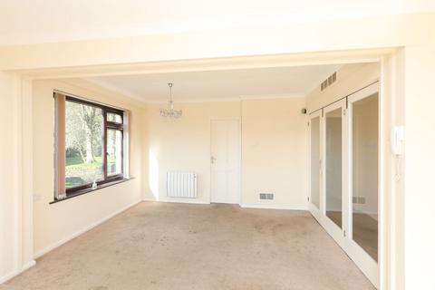 2 bedroom apartment for sale, Hill Turrets Close, Sheffield S11